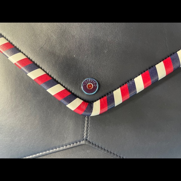 Chanel Airlines Envelope Clutch - Picture 7 of 9